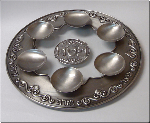 SEDER PLATE GLASS/PEWTER GW723